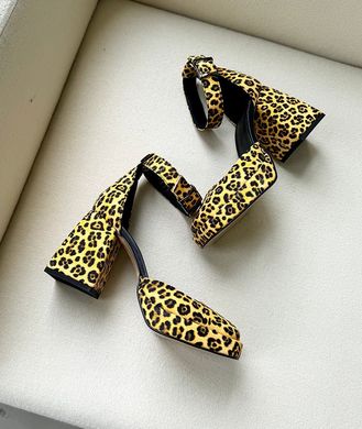 Леопардові шкіряні туфлі на грубому каблуці весна-літо 2024