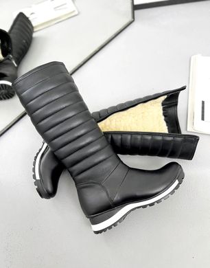 Чорні шкіряні зимові чоботи з хутром 36 розмір