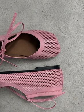 Рожеві шкіряні перфоровані анатомічні балетки barefoot на зав'язках 41 розмір