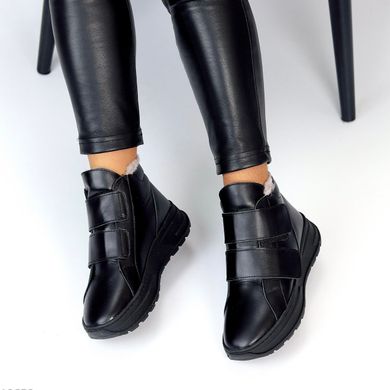 Чорні шкіряні зимові жіночі кросівки на липучках 36 розмір