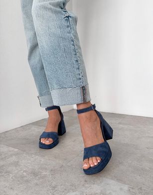 Синие джинс замшевые босоножки на каблуке с закрытой пяткой 36 размер