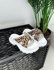 Леопардовые кожаные шлепки на утолщенной подошве 36 размер