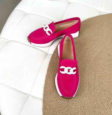 Рожеві фуксія замшеві туфлі лофери