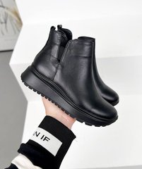 Черные кожаные зимние ботинки хайтопы 36 размер