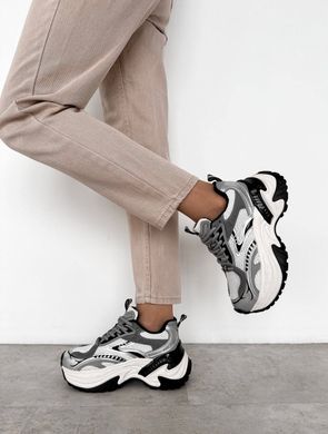 Сірі жіночі кросівки на масивній підошві 37 розмір