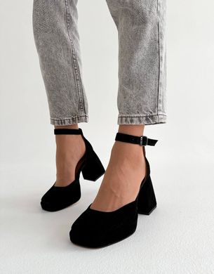 Черные замшевые туфли с ремешком на толстом каблуке