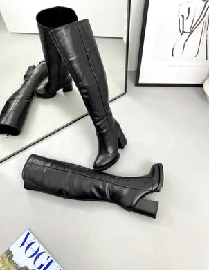 Черные кожаные высокие зимние сапоги на грубом каблуке 36 размер