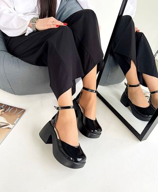 Черные лаковые туфли на платформе весна-лето 2024