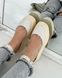 Бежевые кожаные открытые туфли на платформе с ремешком