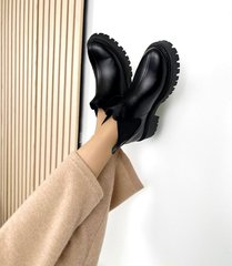 Черные кожаные низкие ботинки челси