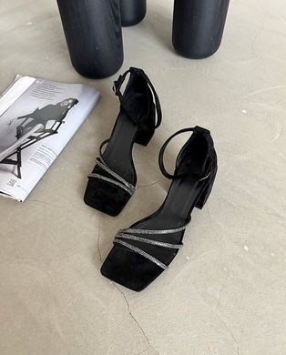 Черные замшевые босоножки на каблуке со стразами 36 размер
